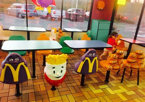 Jolly Jelly Toys — McDonald’s chairs