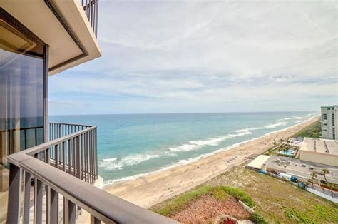 Stunning Beachfront 2 Bed / 2 Bath Has Balcony and Ocean Views ...