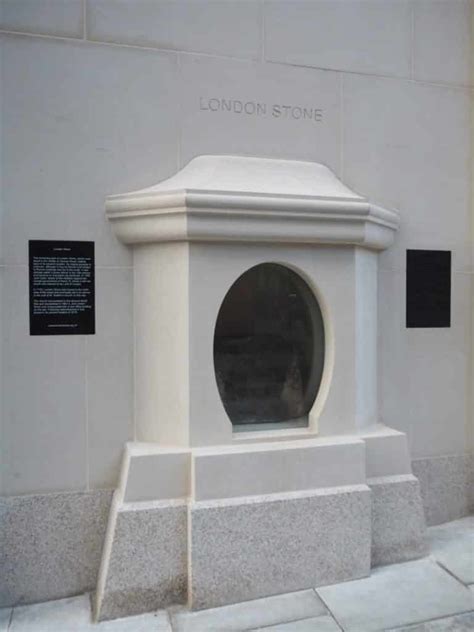 London Stone, Cannon Street | It's back! | Look Up London