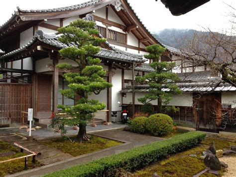 Into A Bamboo Forest - | Casa tradicional japonesa, Casas tradicionales y Arquitectura japonesa