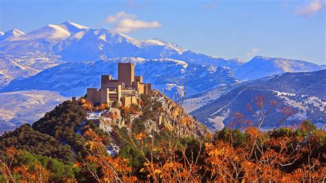 Castillo de Santa Catalina | Jaen, Beautiful castles, Castle