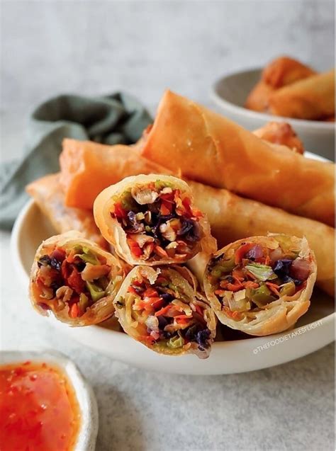 Crispy Vegetable and Mushroom Spring Rolls (Vegan Recipe) - The Foodie ...