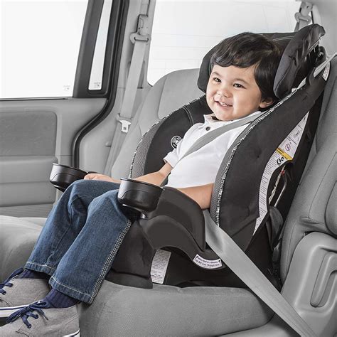 Best Toddler Car Seat for Small Cars Review | Buying Guide 2021