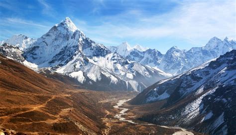 5 Tempat Misterius di Pegunungan Himalaya