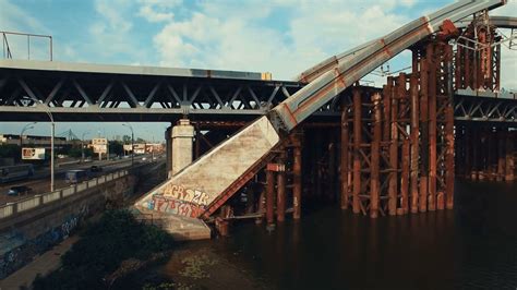 Steel Girder Bridge | Dibandingkan