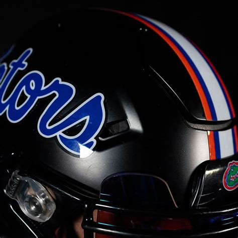 Florida Gators Unveil Black Alternate Uniforms – SportsLogos.Net News