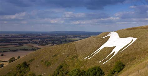 Celtic Chalk Hill Figures, including Horses and Giants