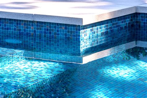 SALICE Swimming Pool Mosaic Blend | Bisazza Australia