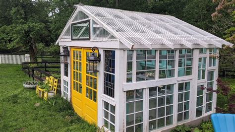 Window Greenhouse Box - Window Greenhouse Food Dryer And Solar Heater Mother Earth News / 5 out ...