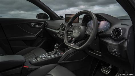 Audi SQ2 (UK-Spec) | 2019MY | Interior