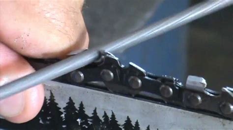 How to Sharpen a Chainsaw Blade and Chain with a File, Dremel, etc.?