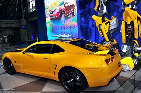 NYIAS 2011: Camaro Bumblebee As Seen in Transformers 3 [Live Photos ...