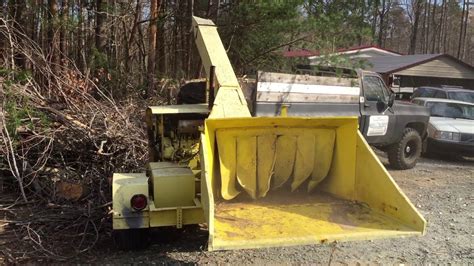 Older Chipmore Diesel 65HP "Chuck and Duck" Wood Chipper - YouTube