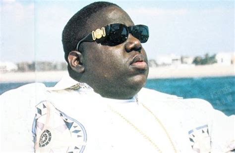 Biggie's 10 Greatest Fashion Moments: What Died & What Lived On | Versace sunglasses, Sunglasses ...