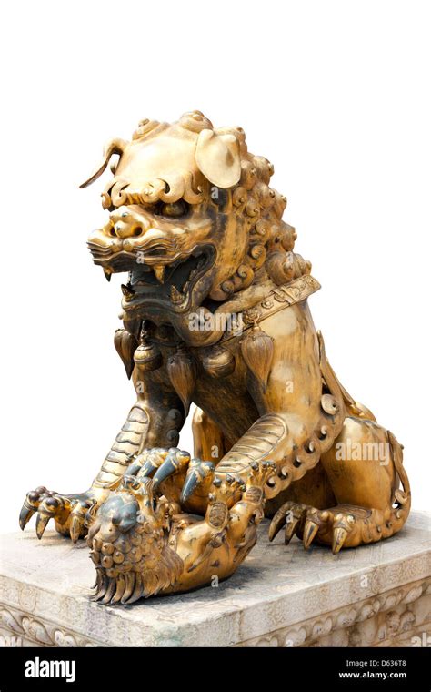 Chinese lion sculpture Stock Photo - Alamy