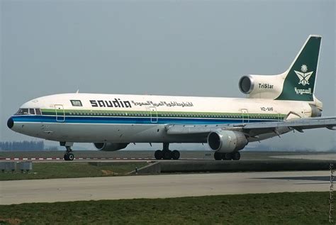 TriStar Saudia (ARABIE SAOUDITE). | Vintage aircraft, Vintage aviation, Aircraft images