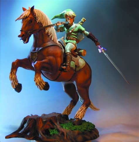 JUN122000 - LOZ LINK ON EPONA STATUE - Previews World