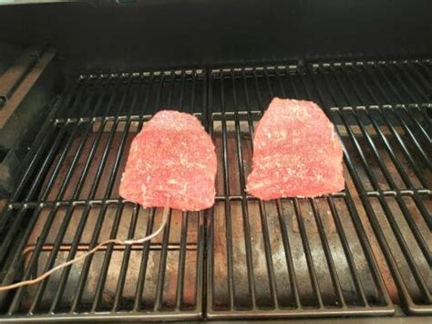 How to Calibrate Traeger Probe For Correct Internal Temps (In Just 6 Easy Steps) - Simply Meat ...