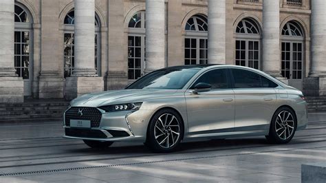 DS Unveils DS 9 E-TENSE Plug-In Hybrid Large Sedan