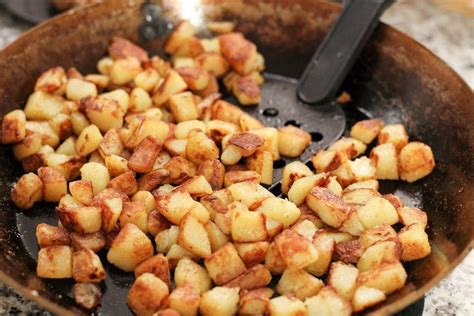 The secret to making really good potato cubes | Potato side dishes, How to cook potatoes, Cook ...