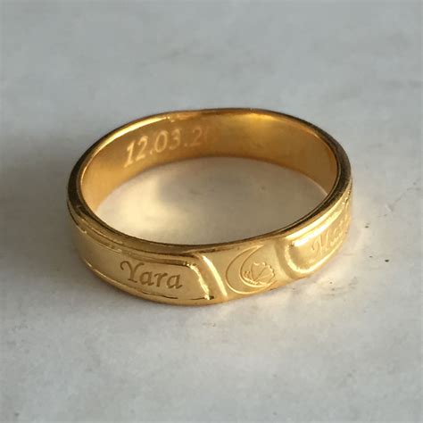 Two Name Engraved Gold Couple Rings