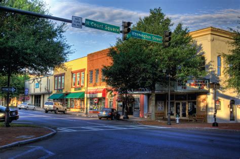 Visit Newnan, Georgia For Peak Southern Vibes