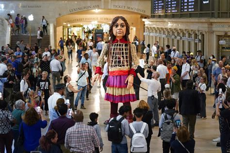 Meet Little Amal: A 12-foot-tall puppet touring NYC and celebrating its roots - silive.com