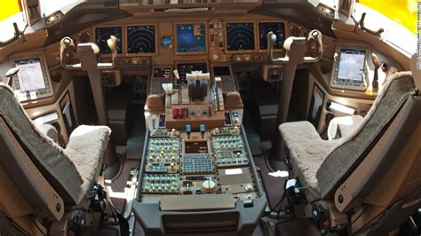 777 Cockpit Wallpaper ~ 777 Cockpit Flightdeck Aeroespacial Aerospace | exactwall