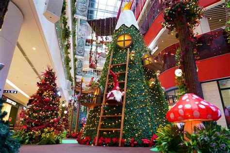 Christmas Mall Decoration Ideas That May Attract people - The ...