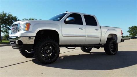 2011 GMC Sierra 1500 SLE Crew Cab Pickup 4 Door 5.3L @ Lifted trucks ...