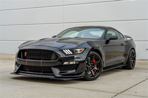 No Reserve: 1,900-Mile 2019 Ford Mustang Shelby GT350R for sale on BaT ...