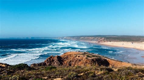 Information on Aljezur, The Algarve and Surfing Holidays in Portugal