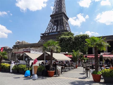 The Best French Cafés near the Eiffel Tower – France De Link