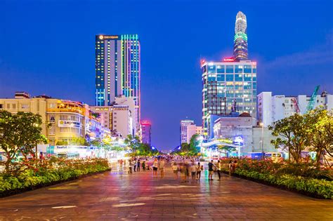 9 Best Things to Do After Dinner in Ho Chi Minh - Where to Go in Saigon ...