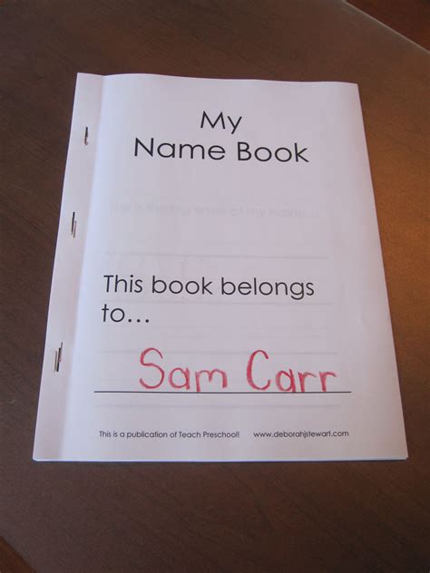 My name book: A preschool printable | Preschool names, Name writing ...