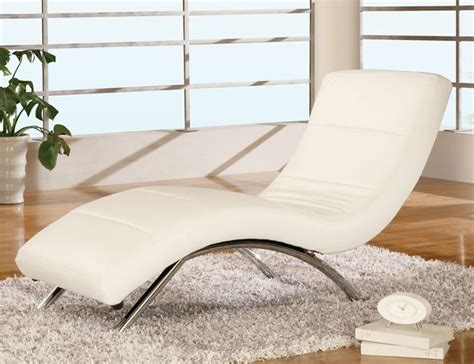 Modern Contemporary White Leather Chaise Lounge - Chair