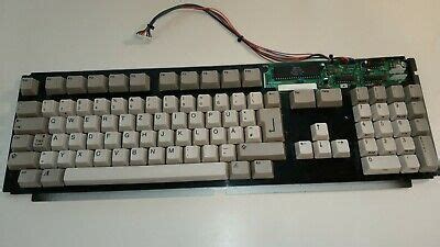 Commodore Amiga 500 Keyboard Works German Layout #afflink Contains ...