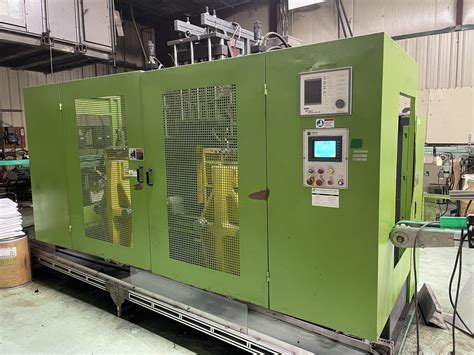 Used CANMOLD CMP 2000/DH/2 - Blow Molder - 8074676