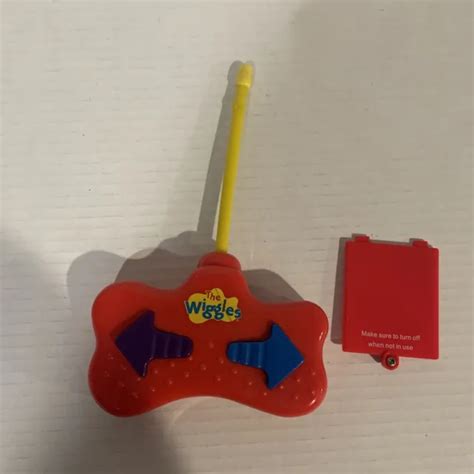 2004 THE WIGGLES Big Red Car Remote Control & Car Replacement Battery Cover $12.00 - PicClick