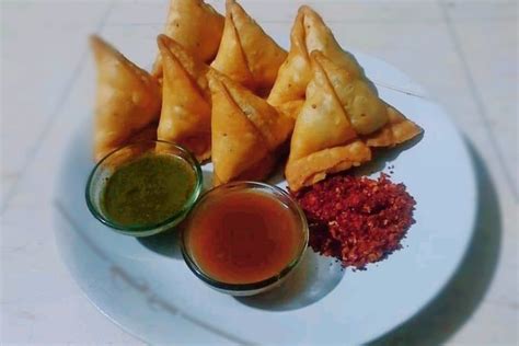 Easy Aloo Samosa Recipe | Cook Healthy Stay Fit