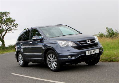 Honda CR-V Estate Review (2007 - 2012) | Parkers