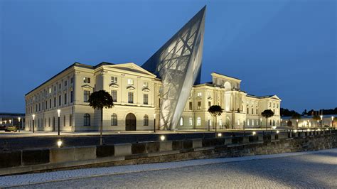 Militärhistorisches Museum Dresden - Medieninstallationen - iart