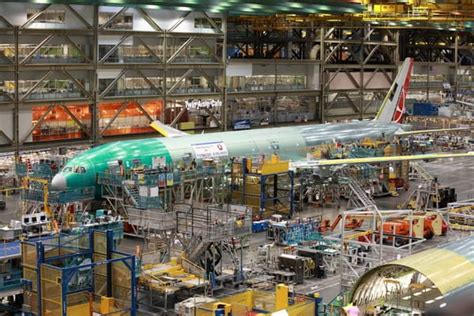 Plane Fascinating: The Boeing Factory Tour - Tripologist