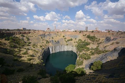 All About the Kimberley Diamond Mine in South Africa