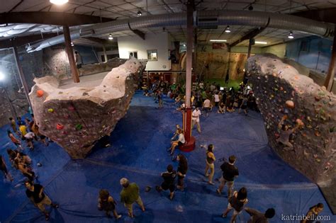 17 Best Rock Climbing Gyms in Colorado