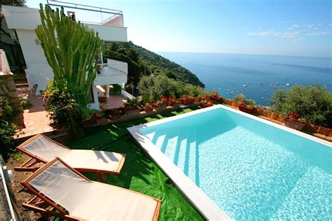 AMALFI COAST HOLIDAY RENTALS Luxury Villa Vacation Rentals