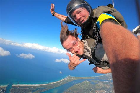 Gold Coast: Tandem Skydiving Experience in Gold Coast