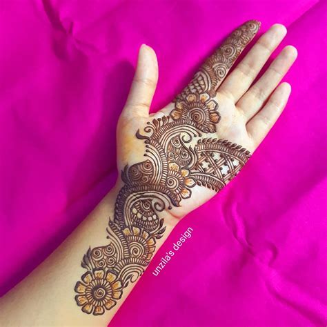 Best Simple Mehndi Designs