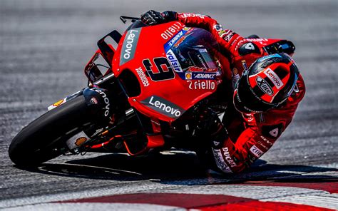 Download wallpaper: Ducati Corse 2880x1800