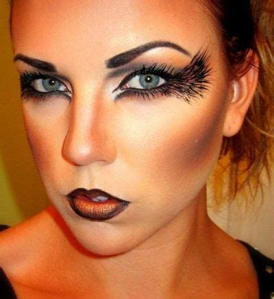 Pin by Amy Swift on halloween makeup | Angel halloween makeup, Angel makeup, Dark angel makeup